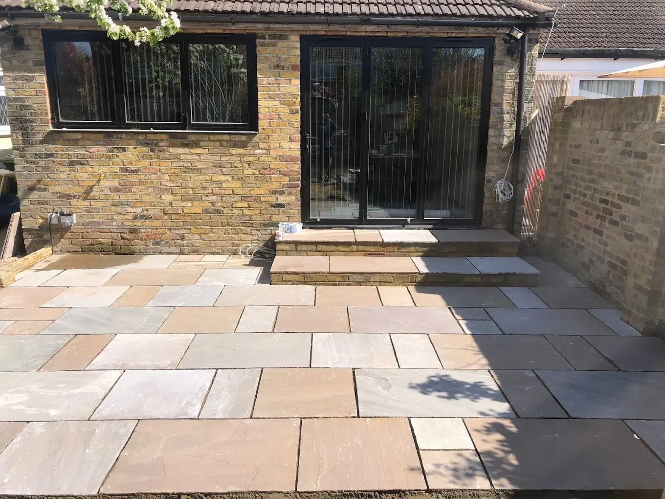 Garden and landscaping work by Gregory’s Gardens, photograph 14